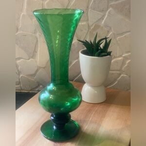 VINTAGE BLOWN GLASS | Green Optic Glass Vase